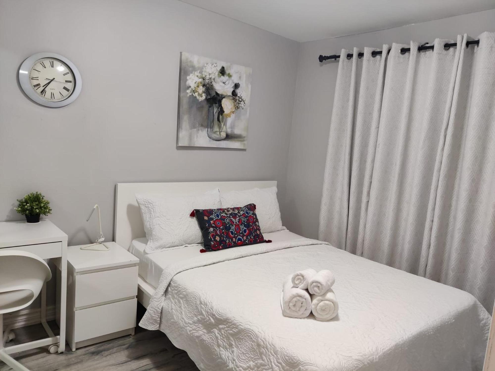 Spacious Mbr Near Kennedy Subway & Go Toronto Exterior foto